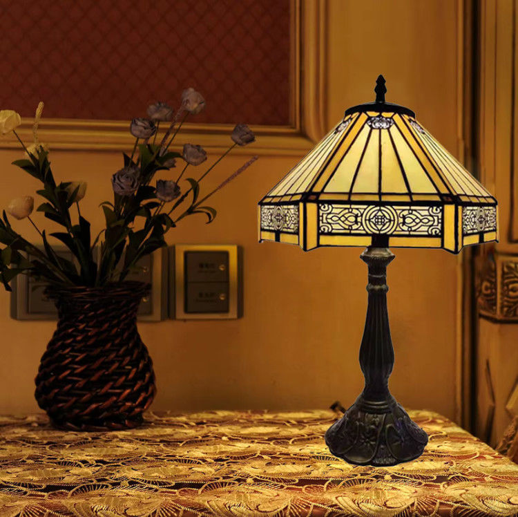 30cm 40cm Antiek Bureau Decor Lamp Bar Slaapkamer Woonkamer Huis Decoratie Licht Handwerk Glas in kleur Tafellamp