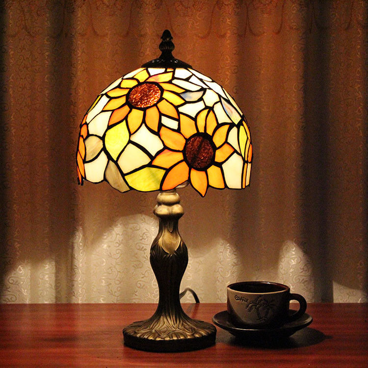 Europese bloemen retro creatieve nostalgie café slaapkamer woonkamer leeslamp licht tafellamp luxe nachtkast lamp