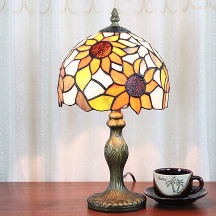 Europese bloemen retro creatieve nostalgie café slaapkamer woonkamer leeslamp licht tafellamp luxe nachtkast lamp